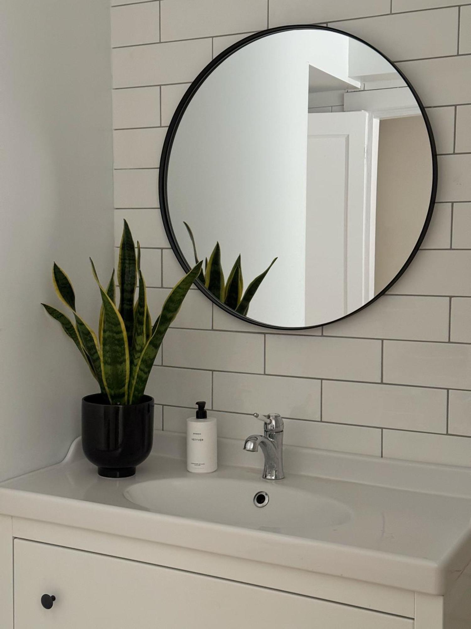 Comfortable And Stylish Apartment In Quiet Area Downtown Reykjavík Dış mekan fotoğraf